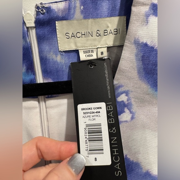 NWT Sachin + Babi Brooke blue floral gown in Azure watercolor floral - Picture 6 of 9